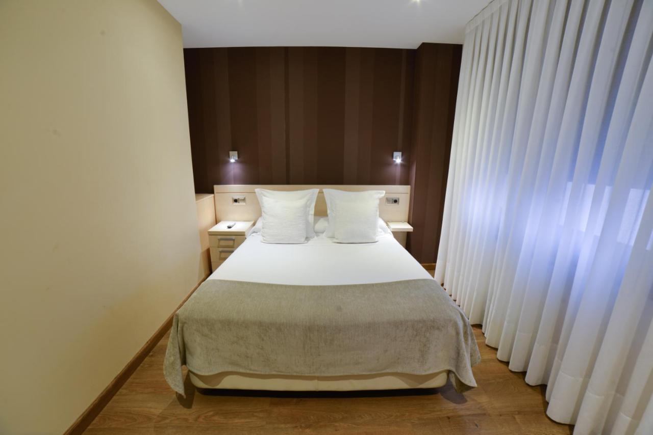 Apartamentos Turisticos Llanes Zewnętrze zdjęcie